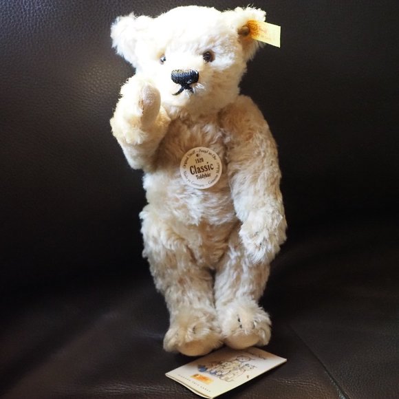 Genuine Steiff Bear Classic Teddy Bear from Germany Price is Firm. - Picture 8 of 8